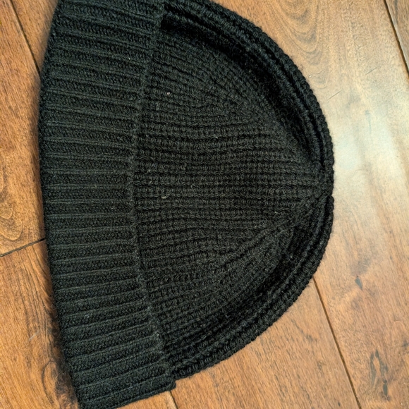 Celine Triomphe Black Cashmere Beanie - Picture 3 of 4